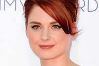 Alex-breckenridge-red-carpet-makeup-side